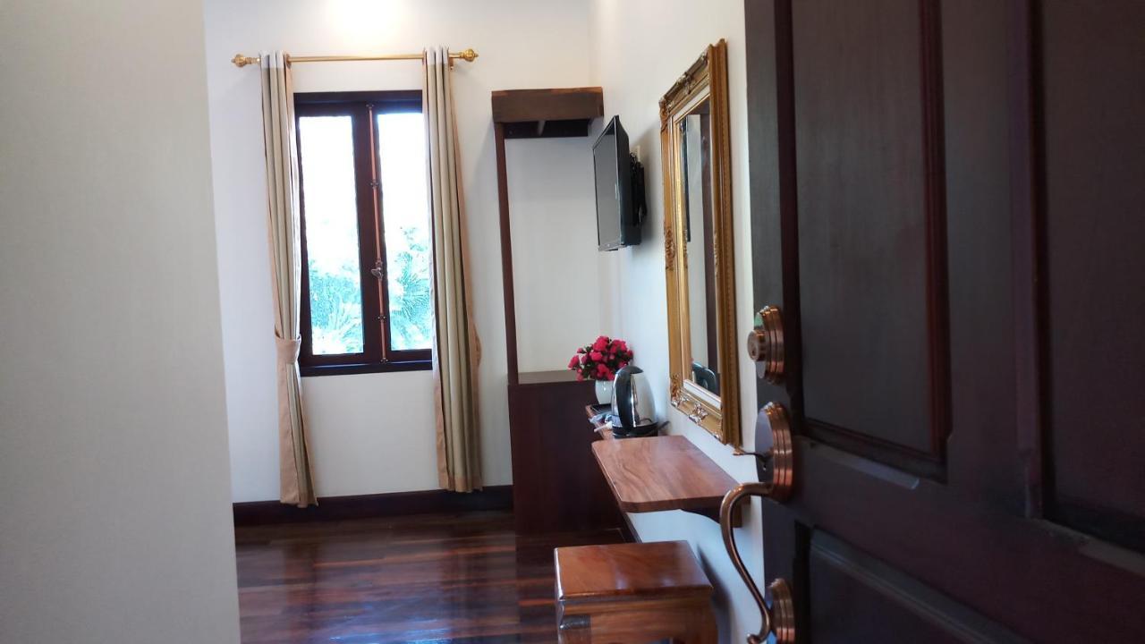 Villa Boua Thong Hotel Luang Prabang Esterno foto